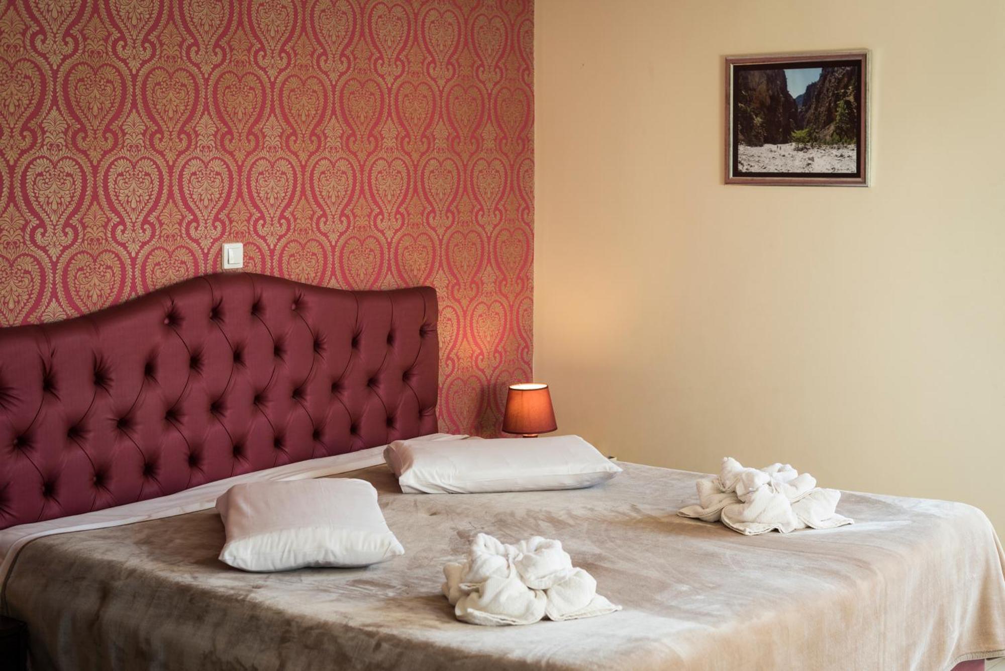 Areti Hotel