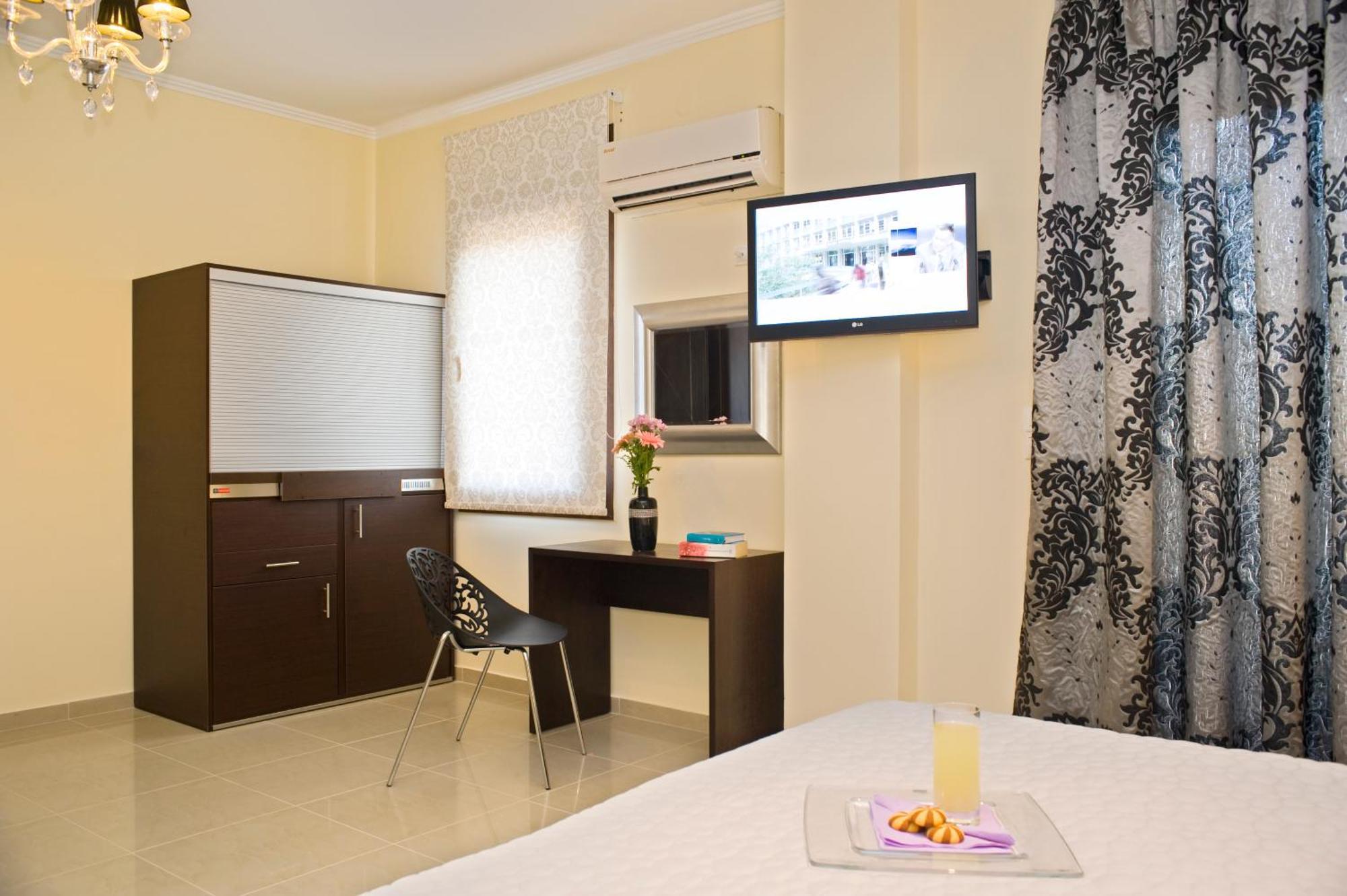 Hotel Areti Kathaniá