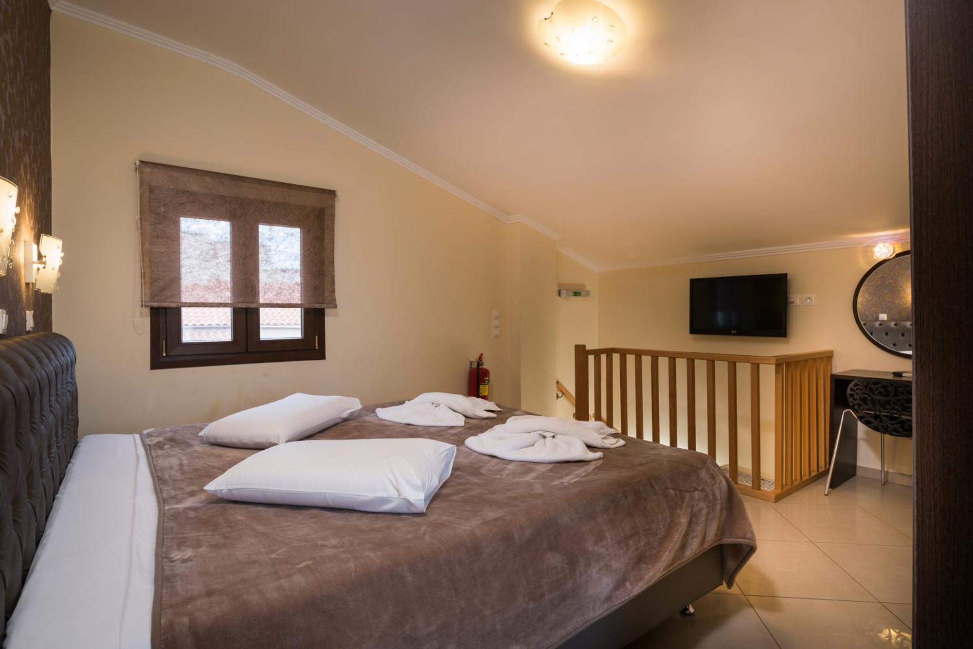 Areti Hotel 3*