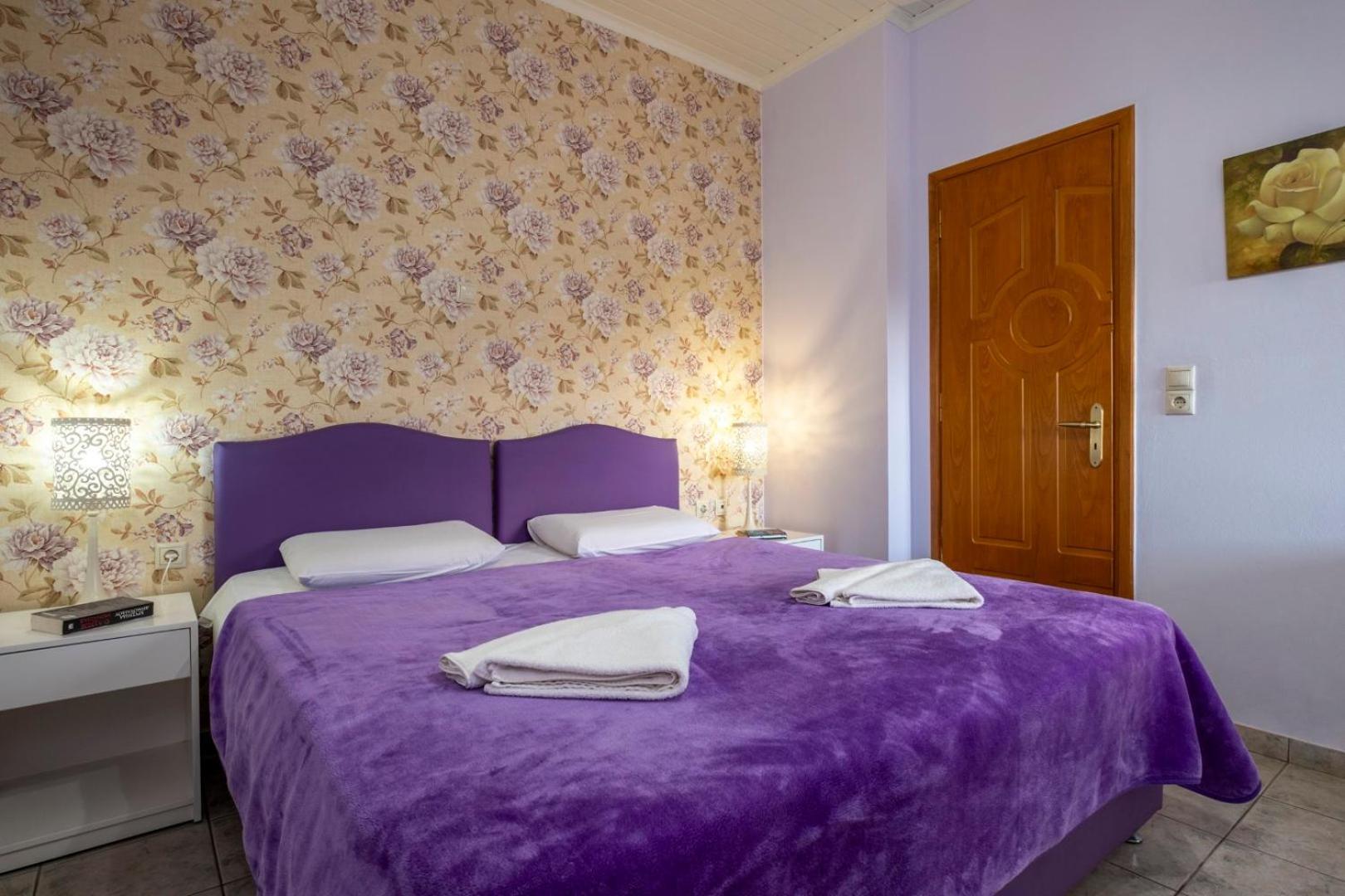 Areti Hotel Kathiana